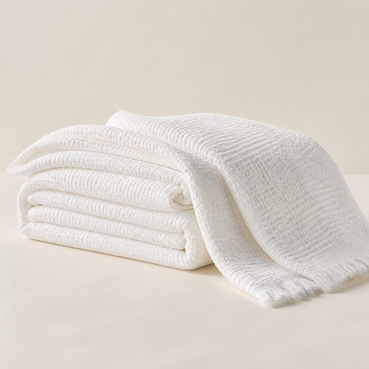160×230 Throw 280 GSM – White